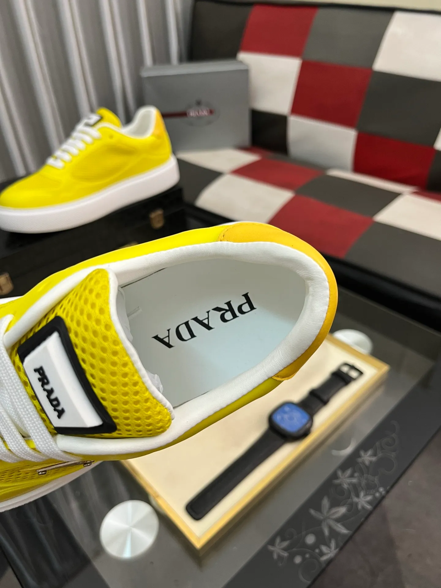 Men's shoes 💰580⌚️⌚️【PRADA】Prada - high-end quality original order 🔍🔍🔍 casual sports shoes - upper: imported 🔝 Napa calfskin, pebbled calfskin, branded glue hollow mesh canvas, shoe body sewn with branded metal fasteners - lining: water-dyed cowhide - outsole: ultra-light TPU foam rubber; two-color molded outsole -Ultra-high quality control, fine workmanship, highlighting (high-end, nobility, class) -Size: 38-445️⃣colors available